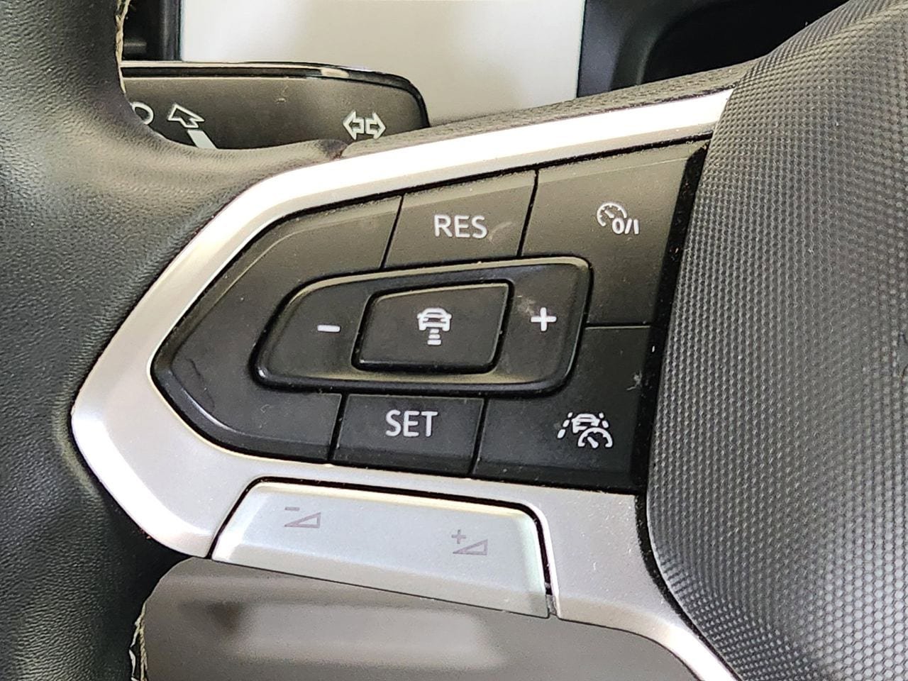 Used 2021 Volkswagen Atlas SEL Premium AWD/4WD image 27