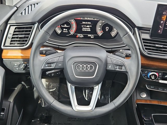 Used 2024 Audi Q5 Prestige w/ Prestige Package AWD/4WD image 13
