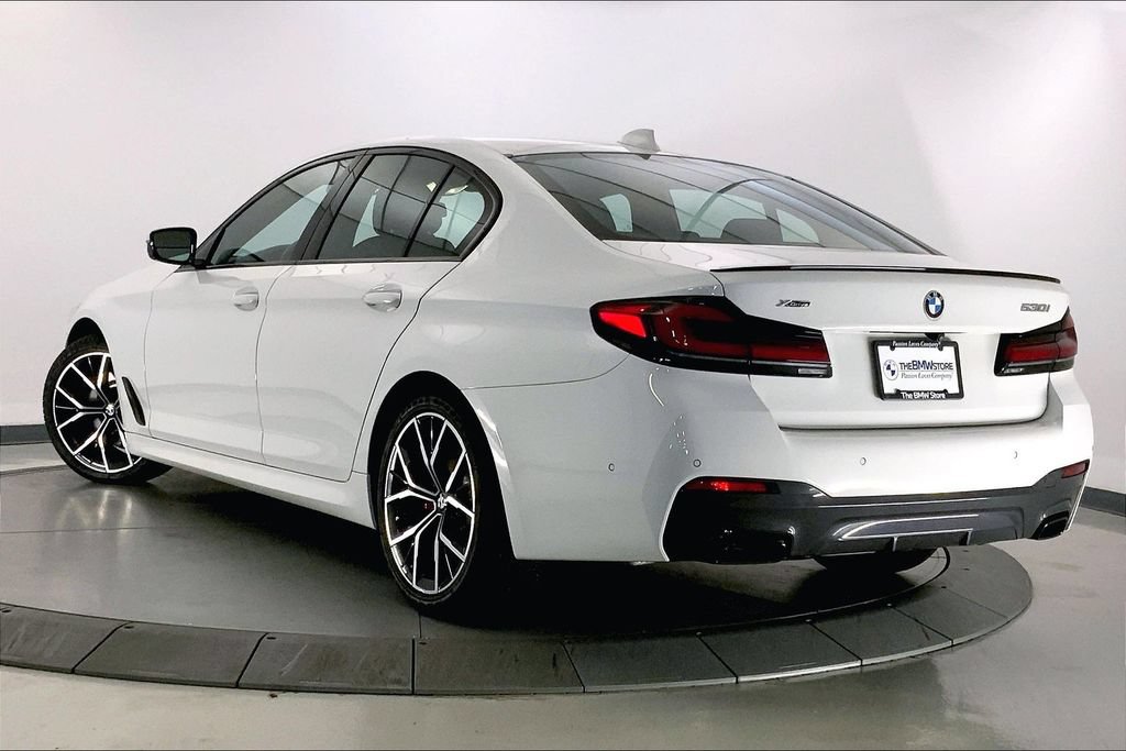 Used 2023 BMW 530i xDrive w/ M Sport Package AWD/4WD image 10