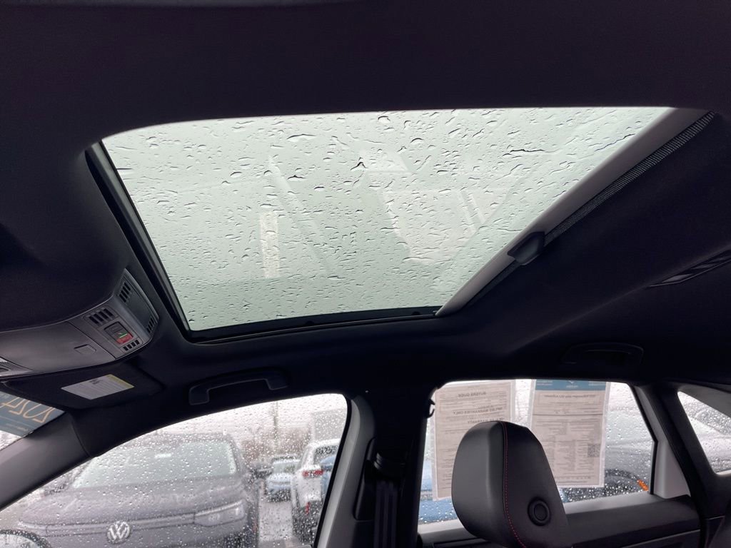 Used 2024 Volkswagen Jetta GLI Autobahn w/ GLI Black Package image 19