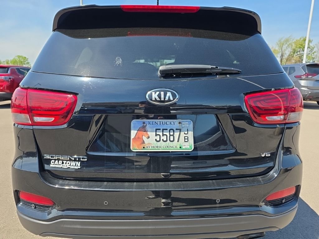 Used 2019 Kia Sorento S image 6