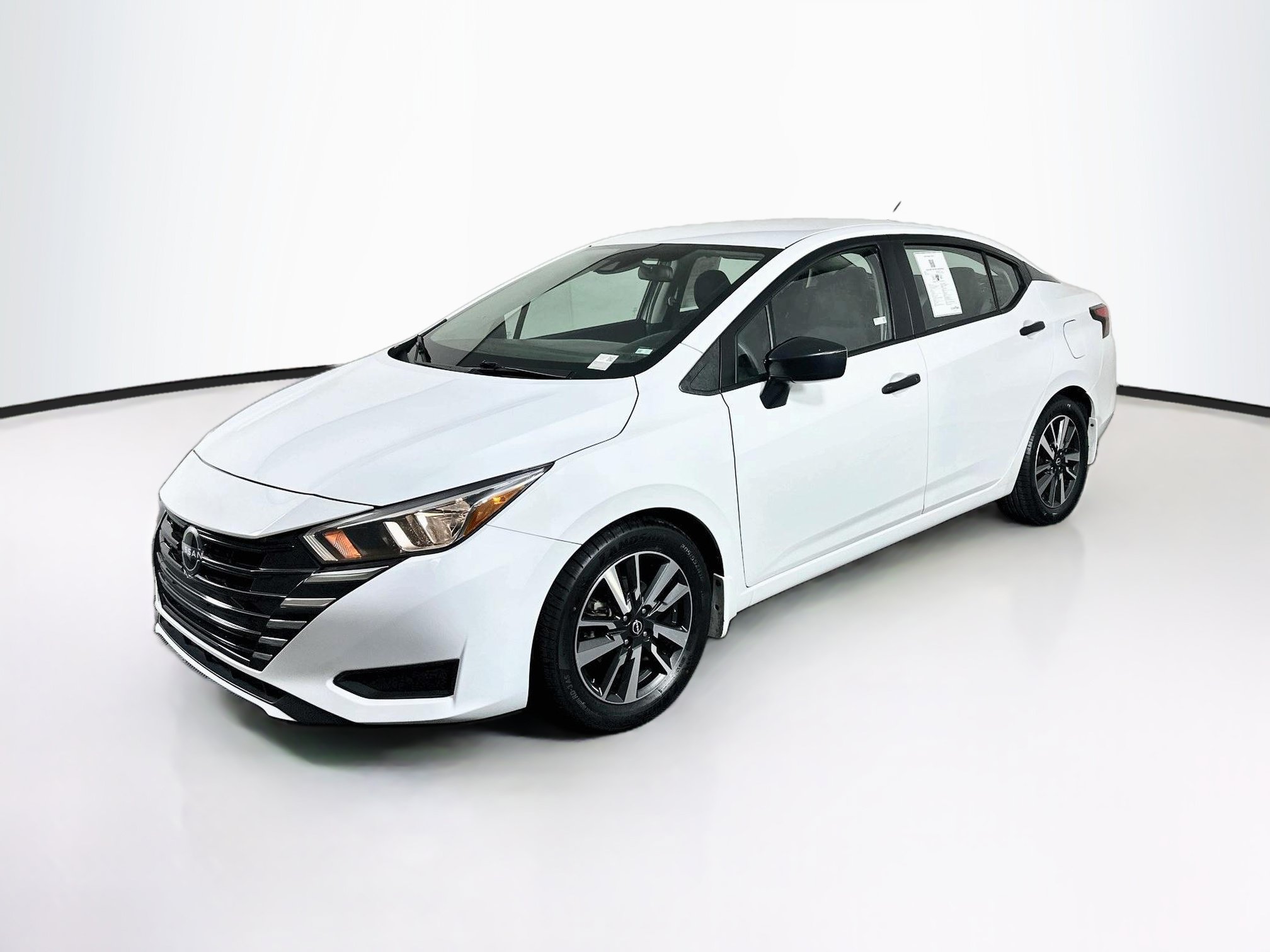 Used 2024 Nissan Versa S w/ S Plus Package FWD image 3