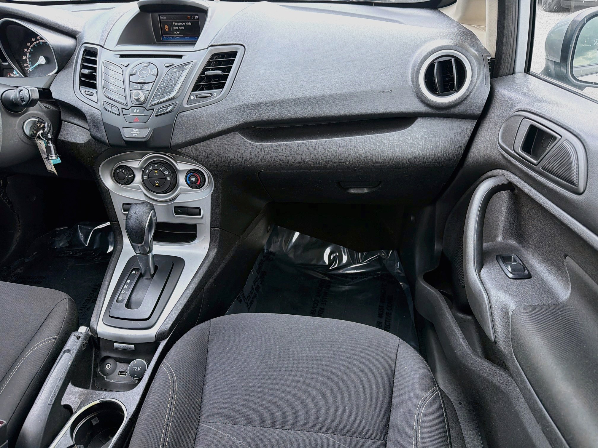 Used 2018 Ford Fiesta SE FWD image 17