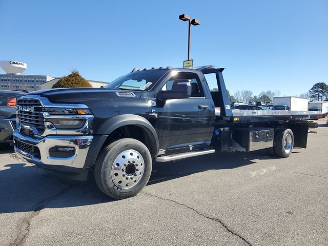 New 2026 RAM 5500 Tradesman RWD image 3