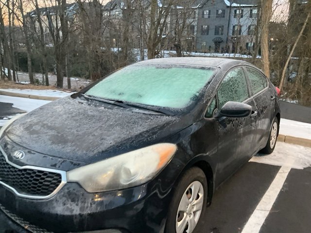 Used 2016 Kia Forte LX image 10