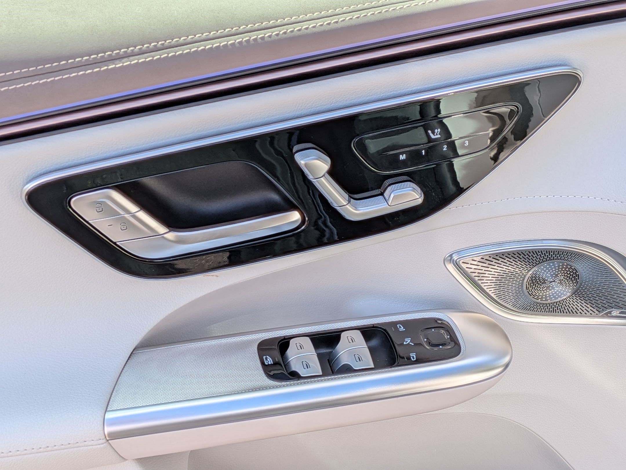 Certified 2023 Mercedes-Benz EQE 500 4MATIC SUV image 15