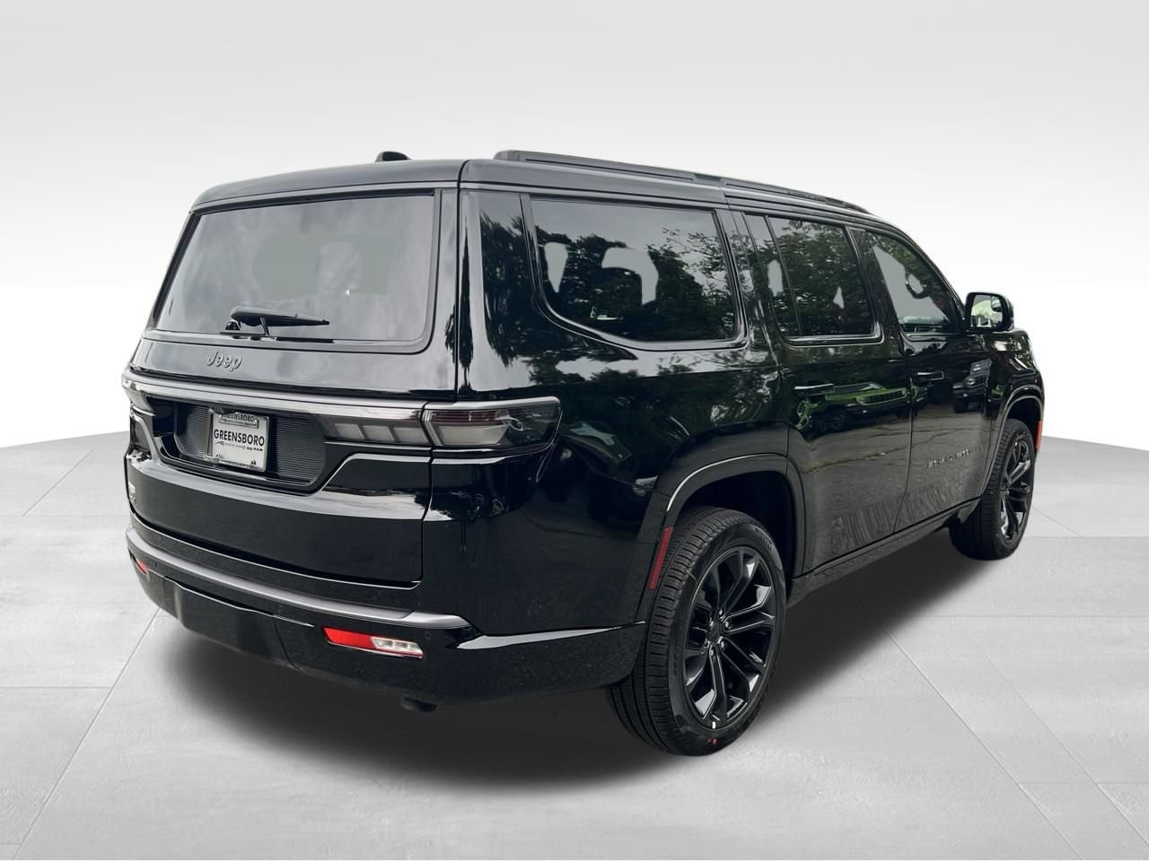 New 2026 Jeep Grand Wagoneer Summit AWD/4WD image 6
