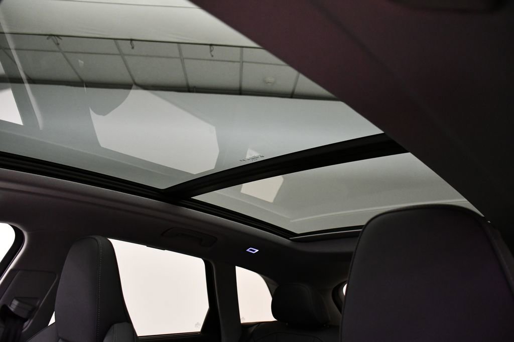 Used 2025 Audi Q5 Premium Plus w/ Premium Plus image 17