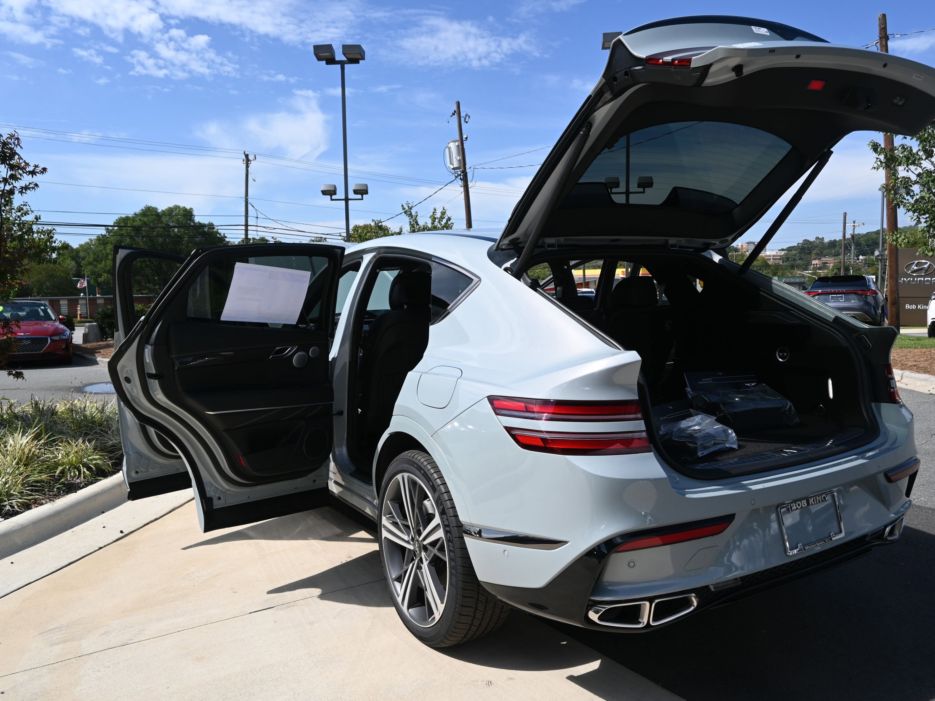New 2026 Genesis GV80 3.5T e-SC image 18