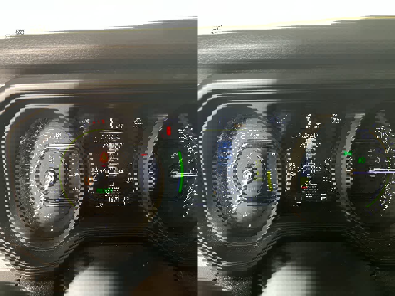 Used 2025 Jeep Wrangler Sport S w/ Convenience Group image 17