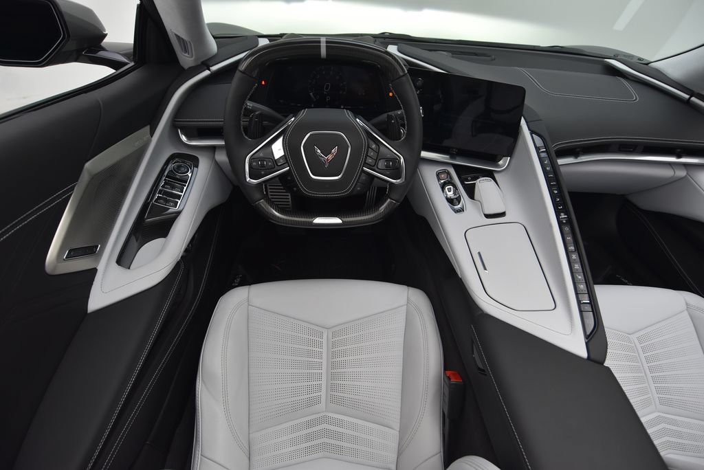 Used 2024 Chevrolet Corvette Z06 RWD image 52