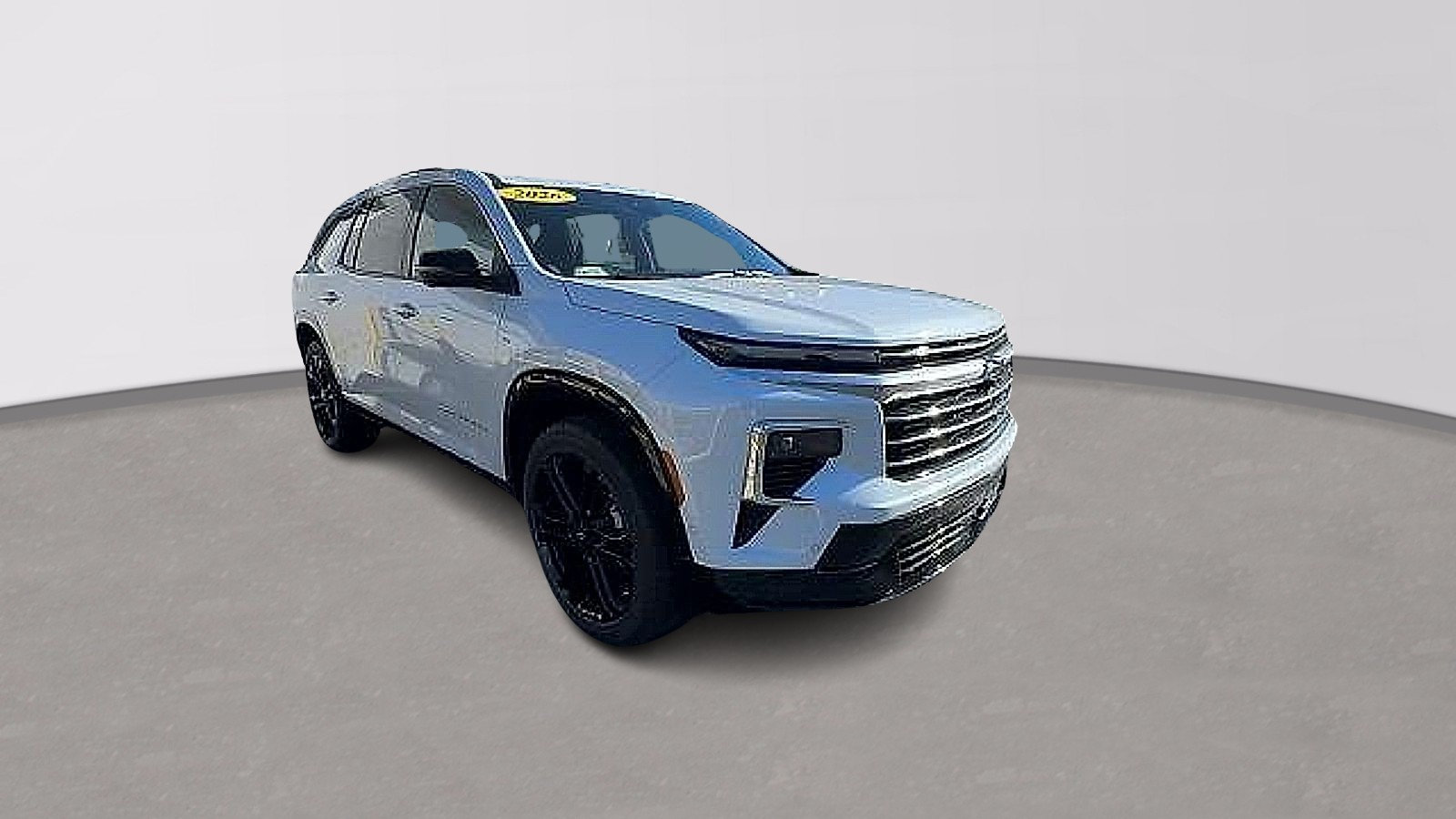 New 2026 Chevrolet Traverse High Country w/ LPO, Floor Liner Package FWD image 3