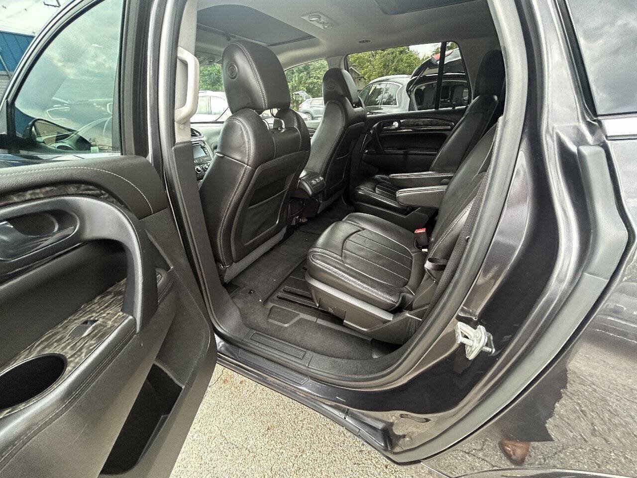 Used 2014 Buick Enclave Leather w/ Trailering Provision Package FWD image 7
