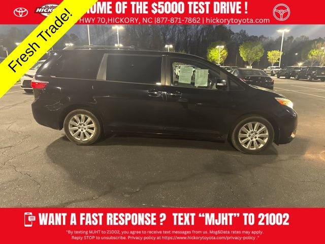 Used 2015 Toyota Sienna Limited Premium image 2