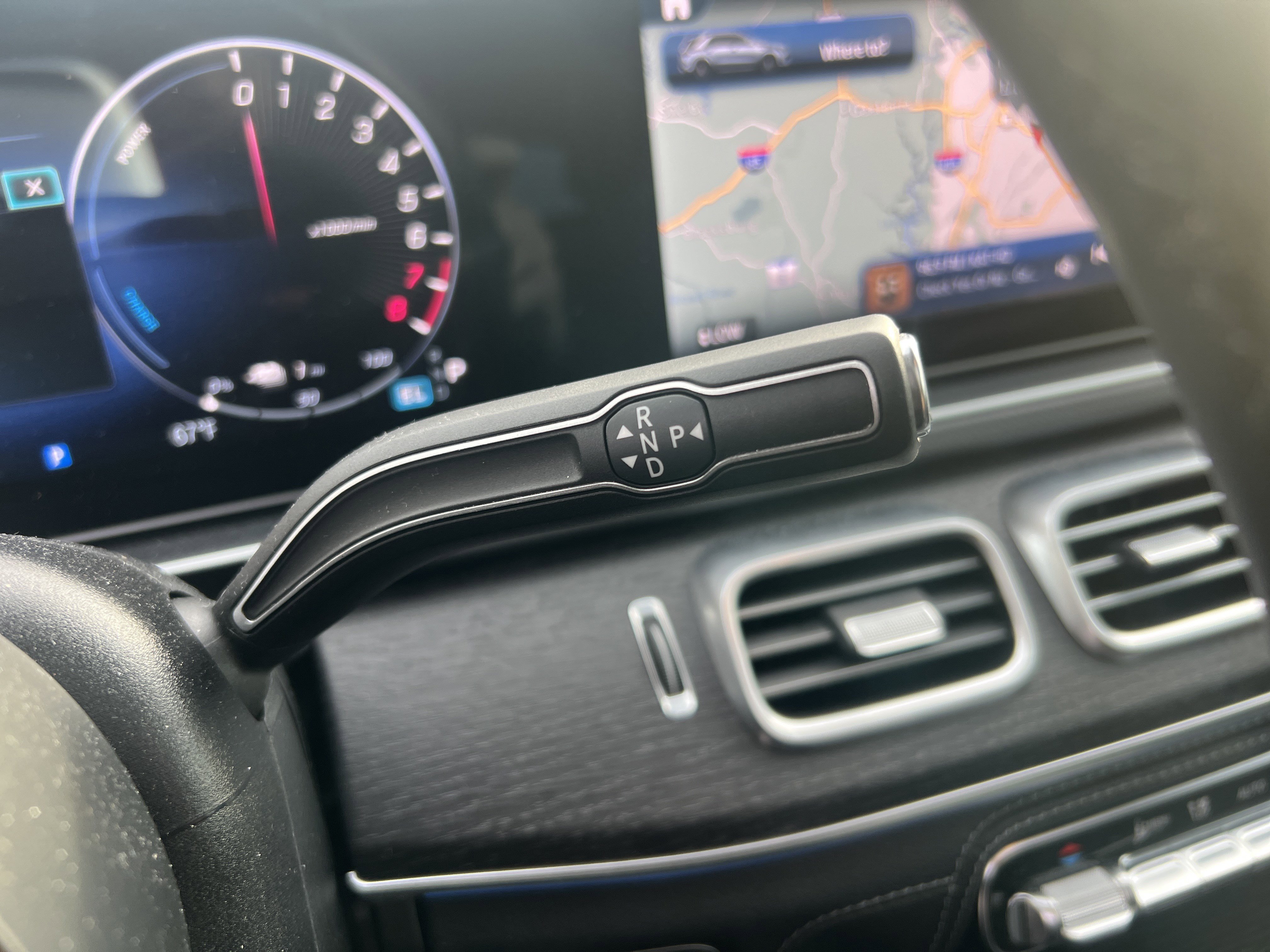 Certified 2024 Mercedes-Benz GLE 450e 4MATIC image 24