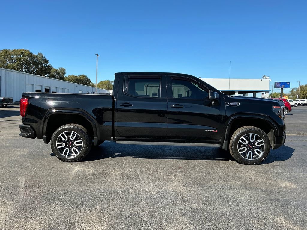 Used 2023 GMC Sierra 1500 AT4 w/ AT4 Preferred Package image 8