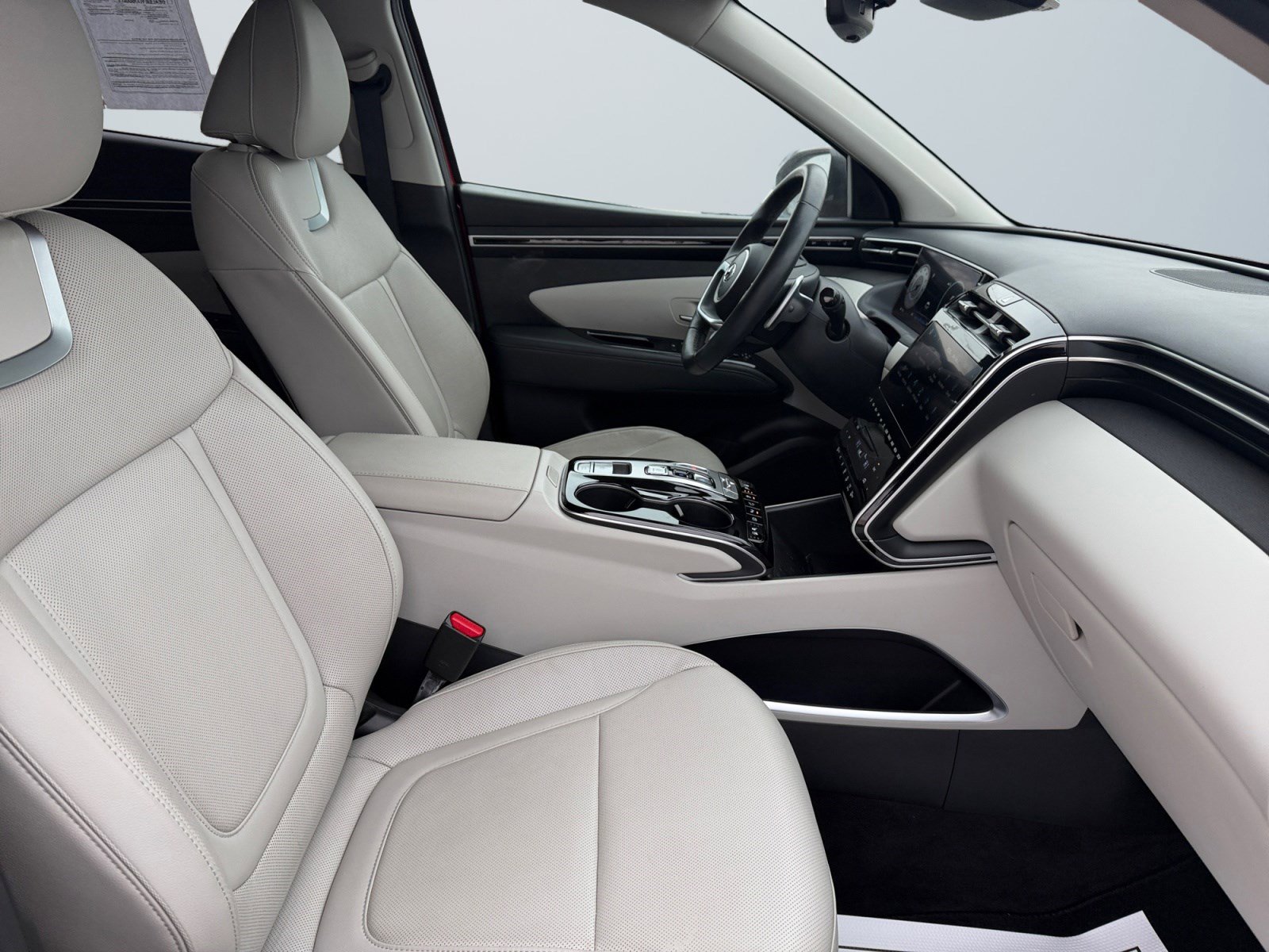 Certified 2023 Hyundai Tucson Limited w/ Cargo Package image 18