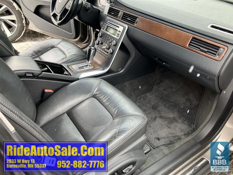 Used 2011 Volvo XC70 3.2 image 14