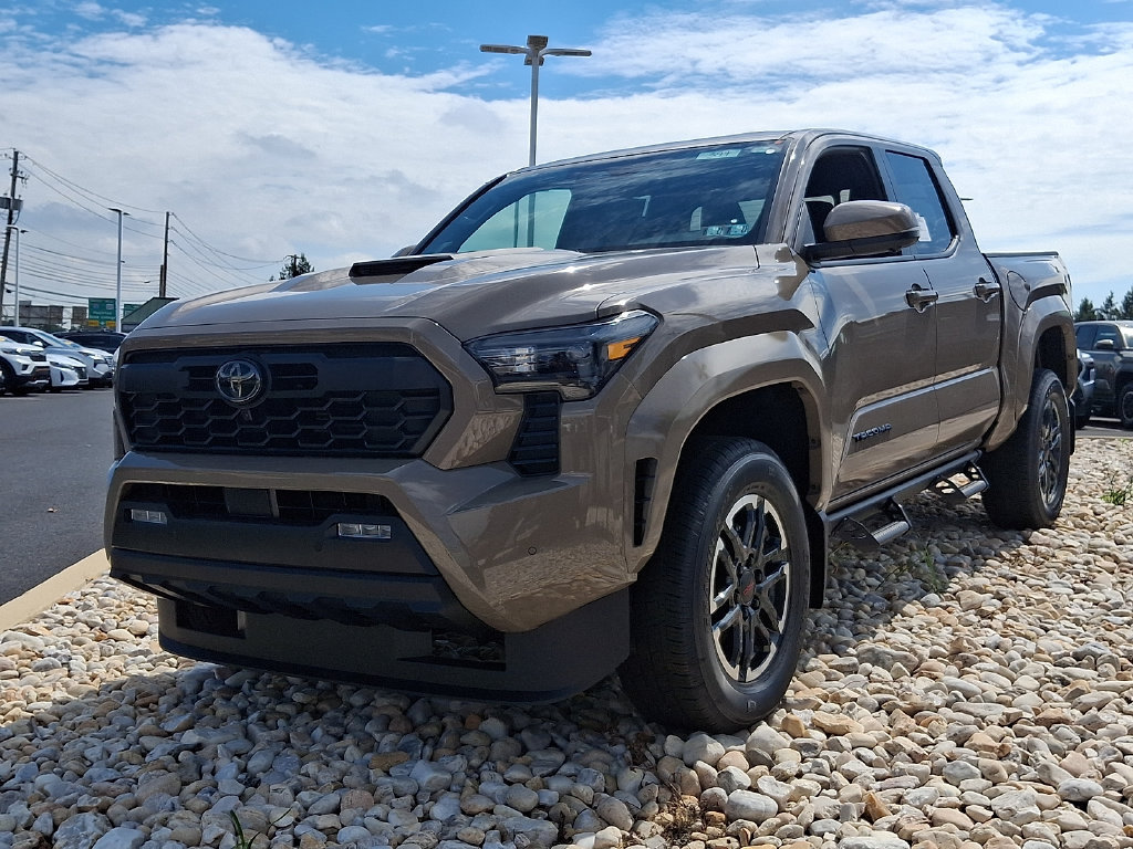 New 2026 Toyota Tacoma TRD Sport w/ TRD Sport Premium Package AWD/4WD image 3