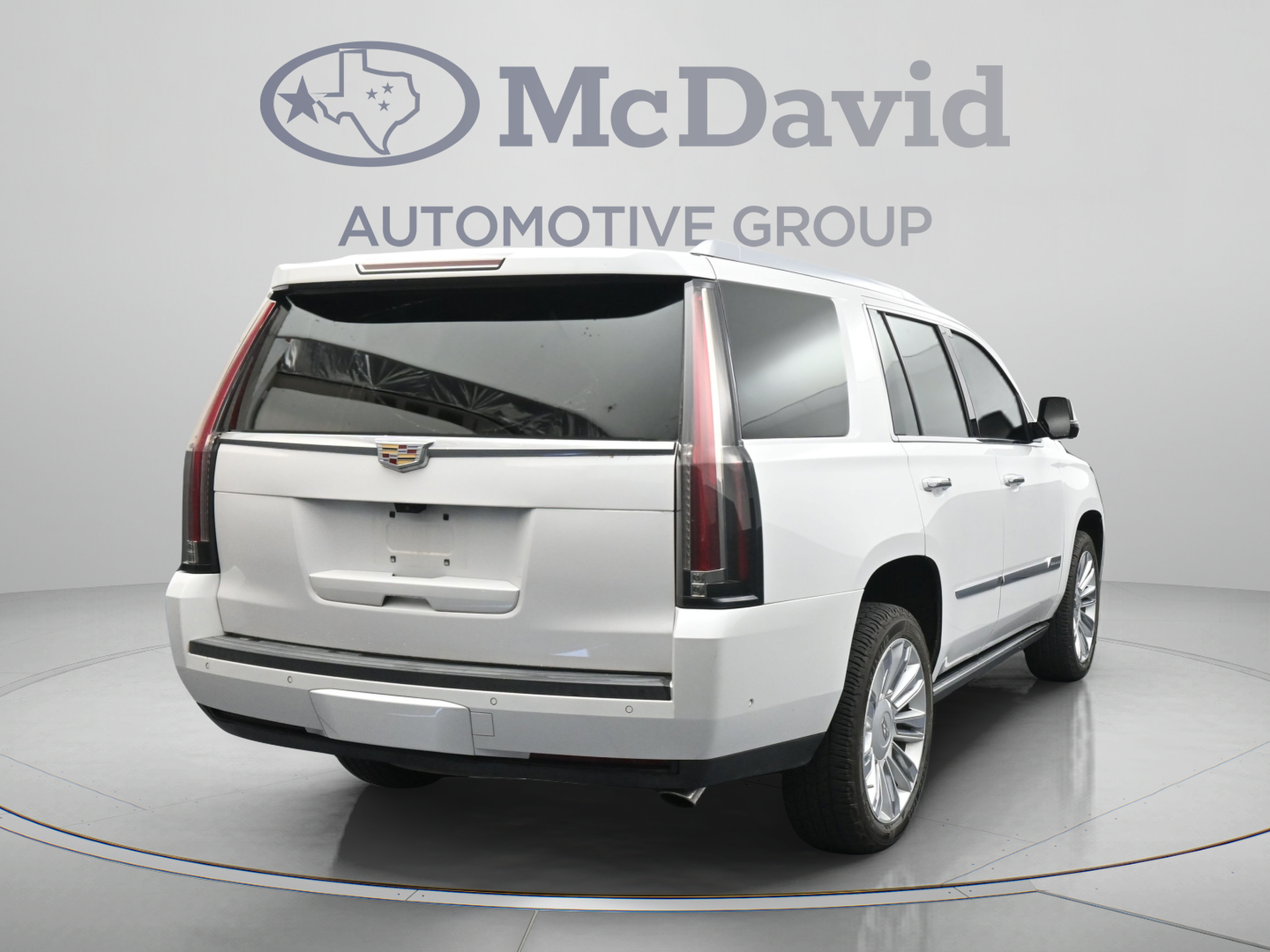 Used 2019 Cadillac Escalade Platinum AWD/4WD image 8