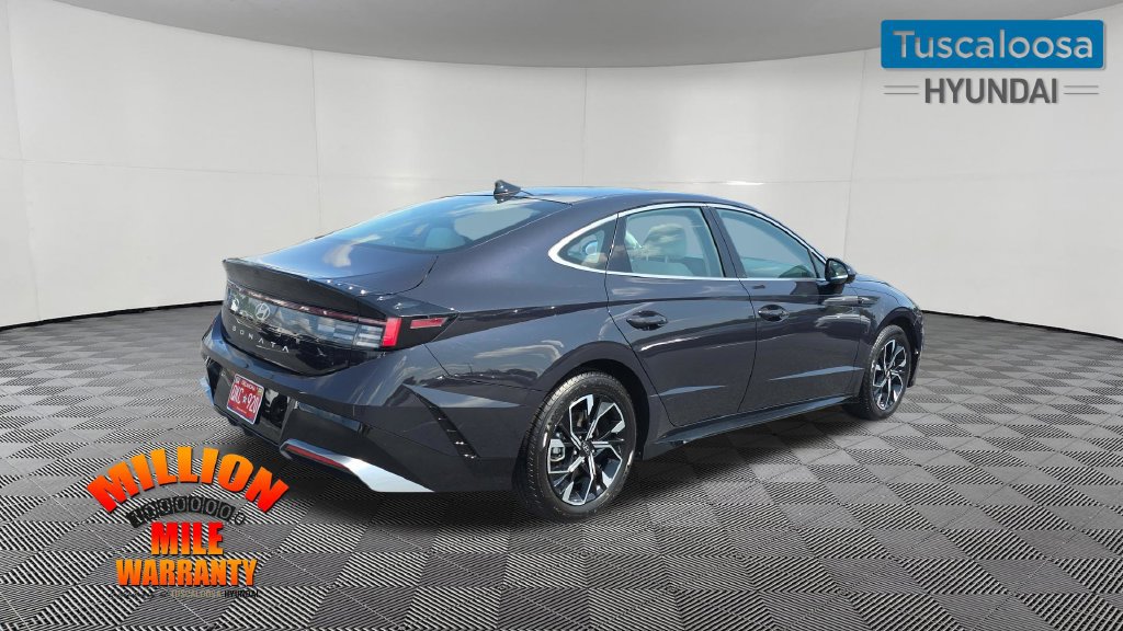 Used 2025 Hyundai Sonata SEL FWD image 8