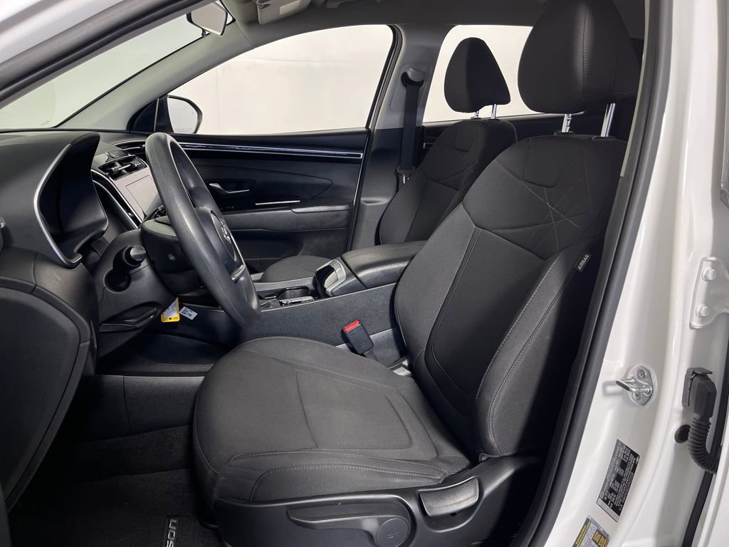 Certified 2023 Hyundai Tucson SE image 12