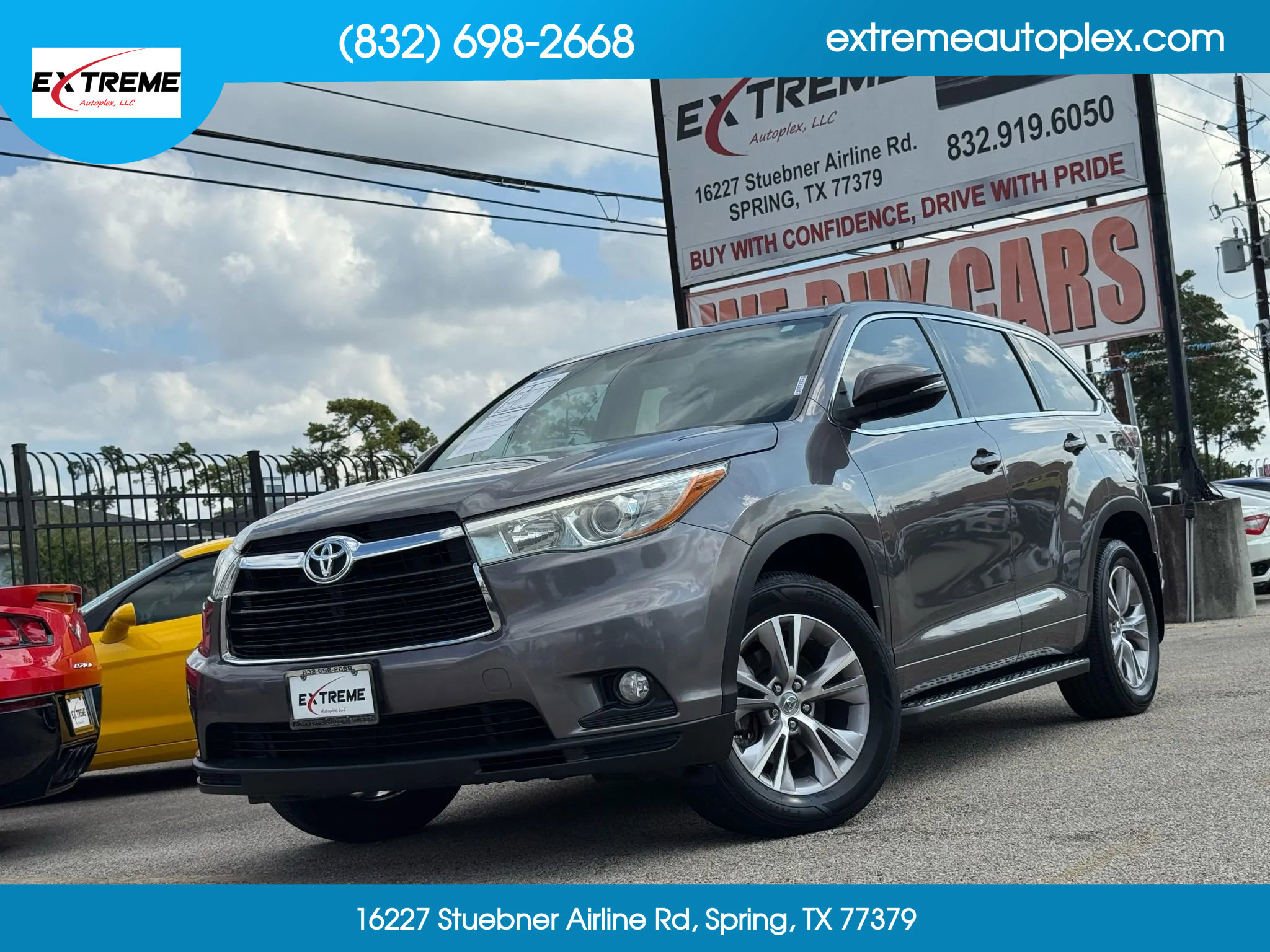 Used 2015 Toyota Highlander LE image 1