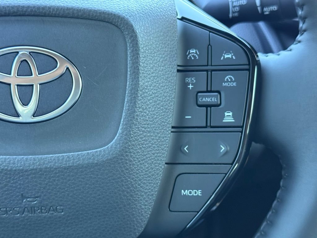 Used 2024 Toyota Prius Limited FWD image 10