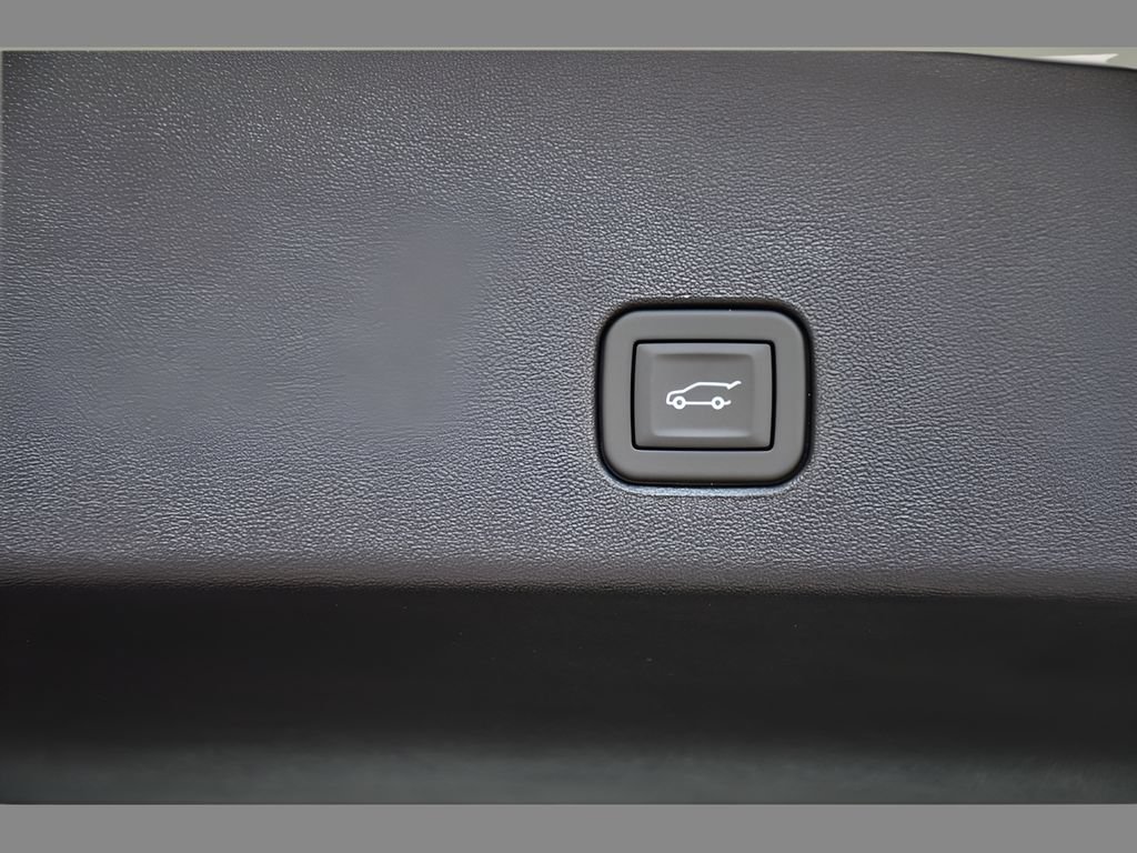 New 2027 Cadillac Optiq Premium Luxury RWD image 24