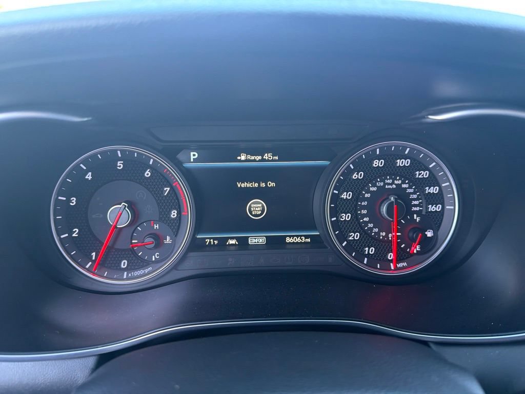 Used 2019 Genesis G70 2.0T Advanced w/ Elite Package RWD image 11