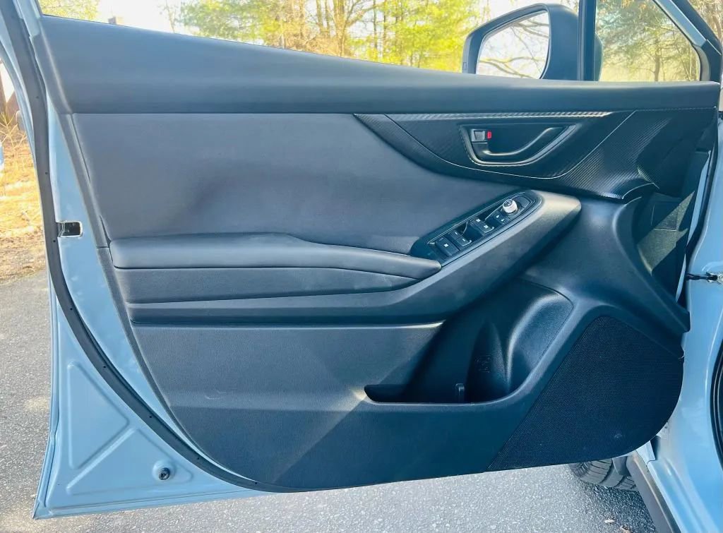 Used 2020 Subaru Crosstrek 2.0i Premium image 20