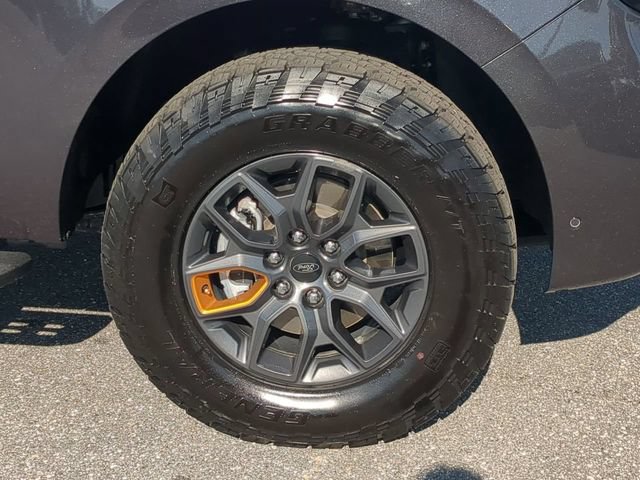 Used 2025 Ford Expedition Tremor AWD/4WD image 11