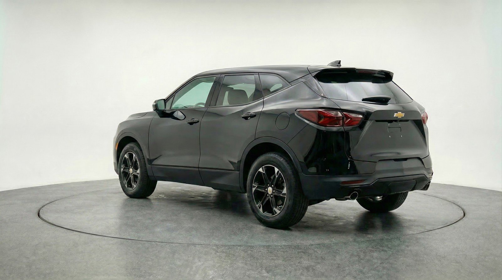 Used 2025 Chevrolet Blazer LT image 6