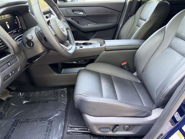 Certified 2024 Nissan Rogue SL w/ SL Premium Package FWD image 28