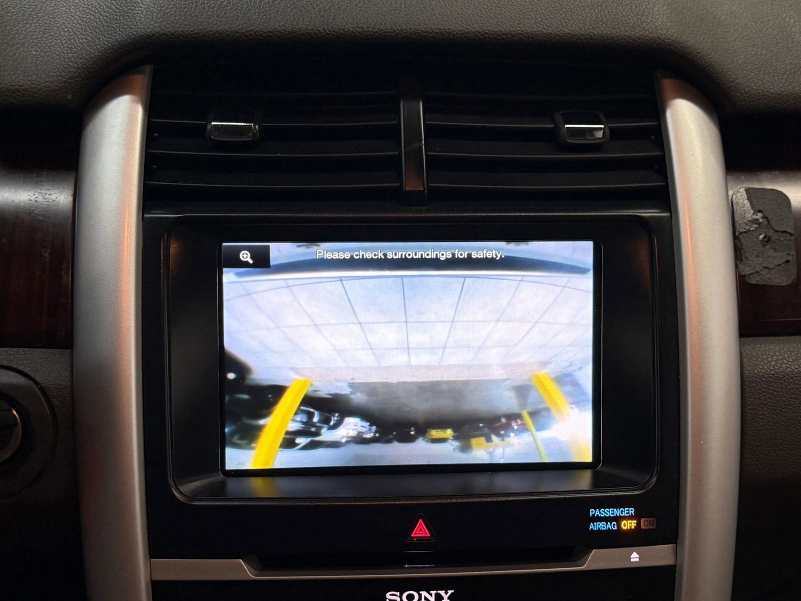 Used 2011 Ford Edge Limited FWD image 32