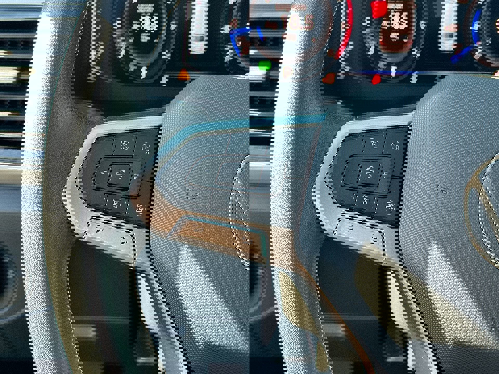 Used 2022 Volkswagen Atlas SE image 27