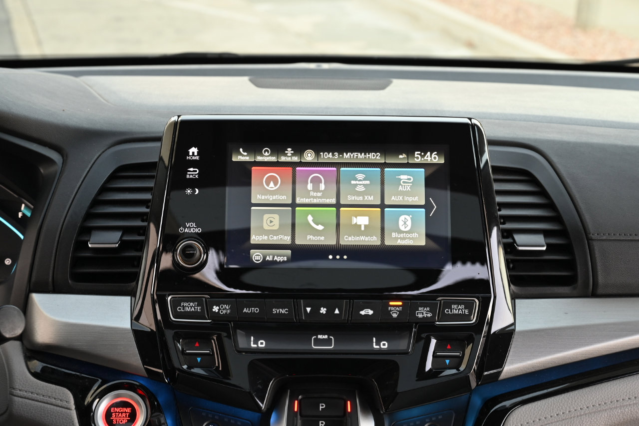 Used 2018 Honda Odyssey Elite image 25