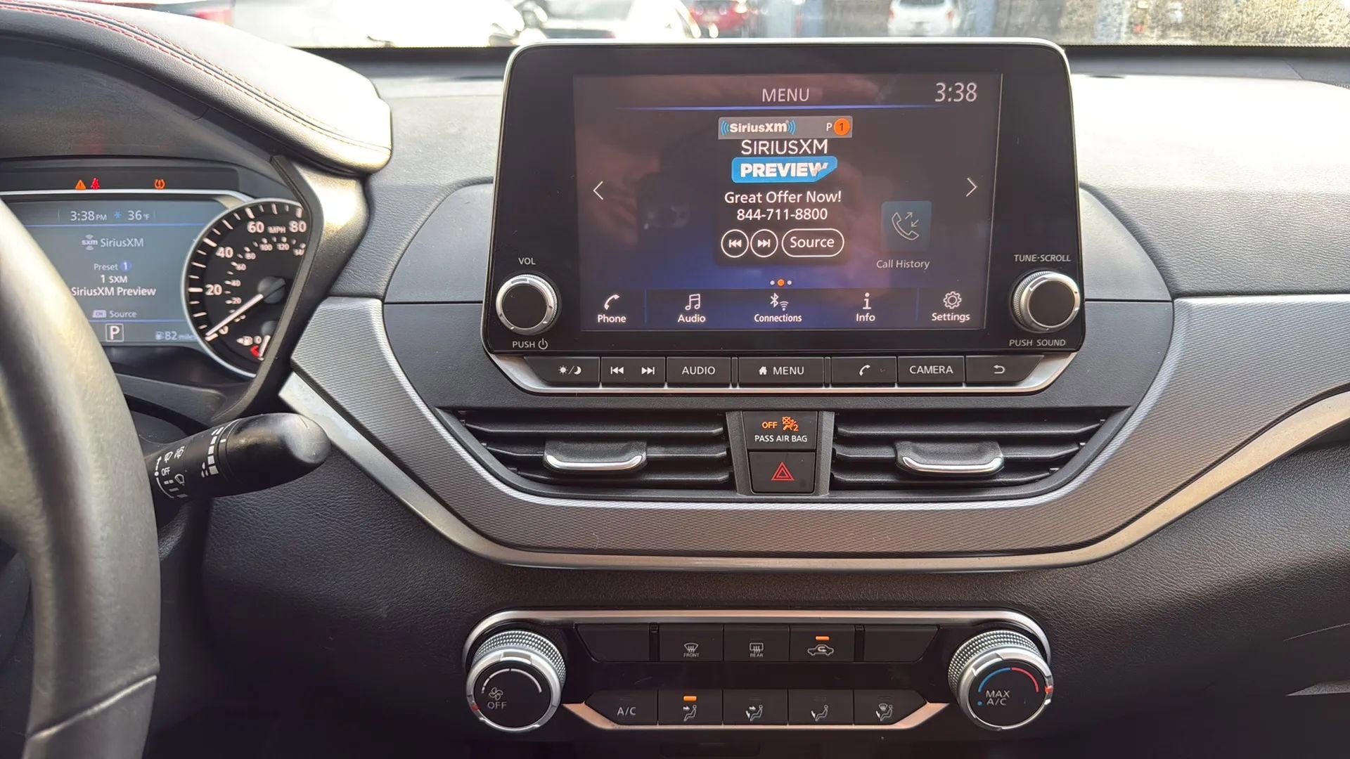 Used 2025 Nissan Altima 2.5 SR image 18