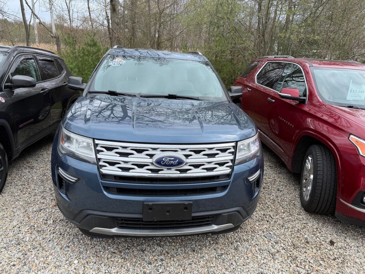 Used 2019 Ford Explorer XLT AWD/4WD image 4