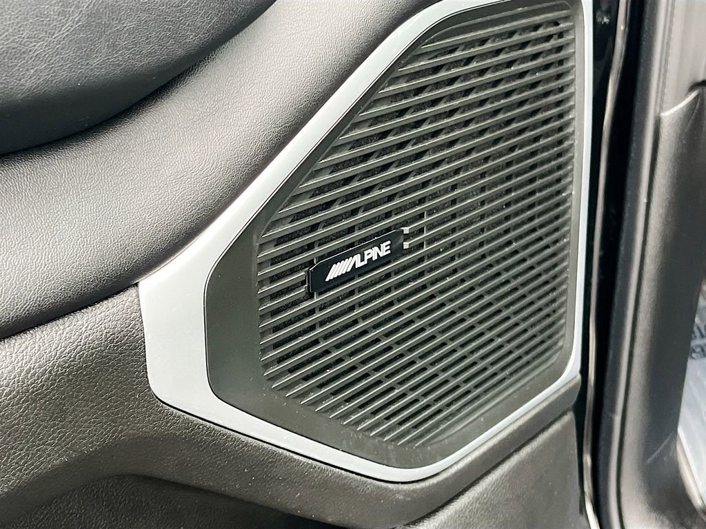 Certified 2024 Jeep Wagoneer Series II image 19