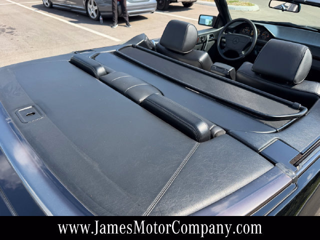 Used 1995 Mercedes-Benz E 320 Convertible image 84