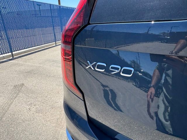 New 2025 Volvo XC90 B6 Plus w/ Protection Package Premier image 6