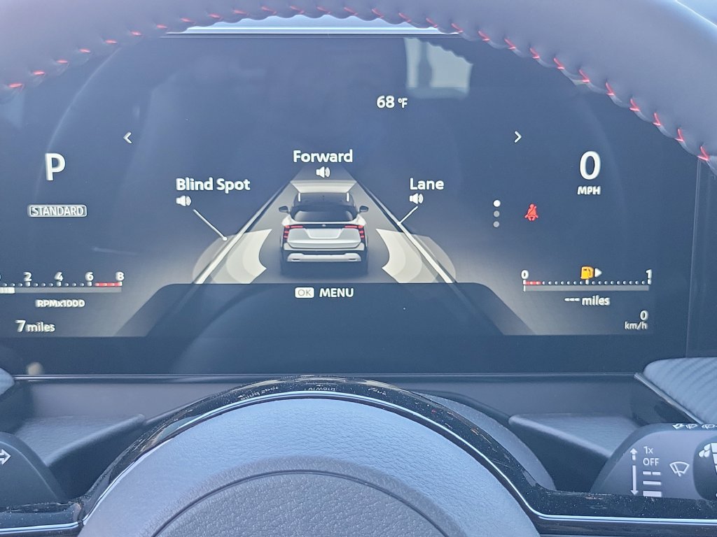 New 2026 Nissan Kicks SR FWD image 5