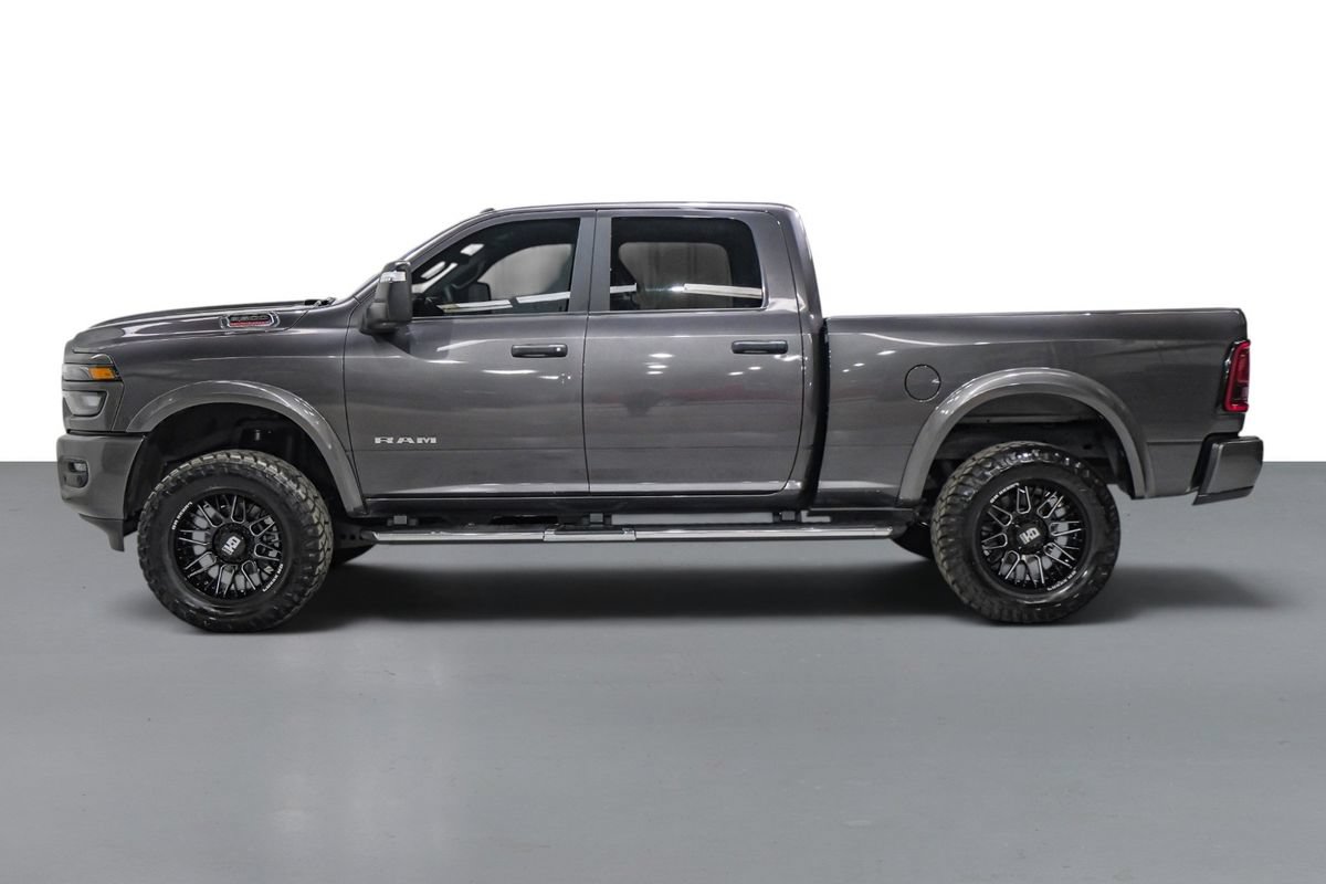 Used 2025 RAM 2500 Big Horn AWD/4WD image 10
