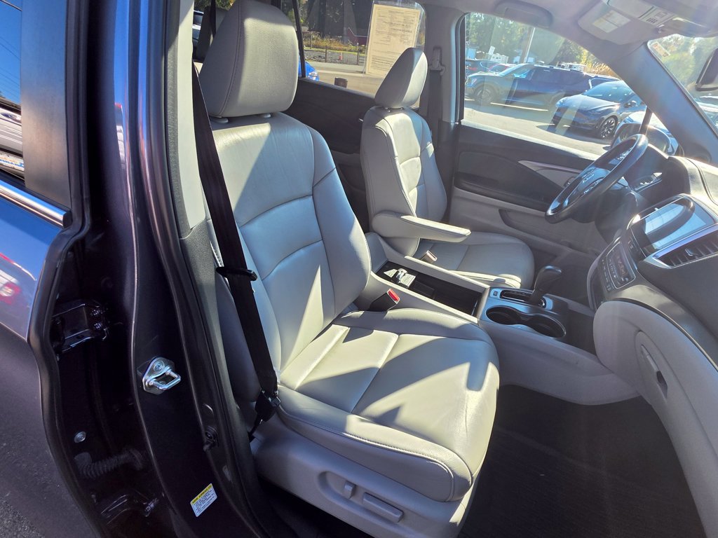 Used 2016 Honda Pilot EX-L image 38