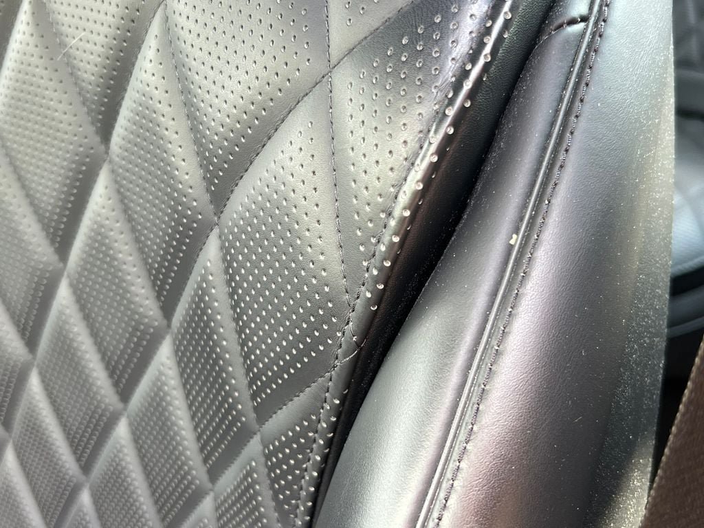 Used 2024 Mercedes-Benz S 580 4MATIC Sedan image 12