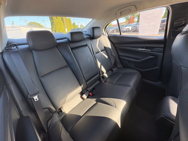 Used 2024 MAZDA MAZDA3 s FWD image 25
