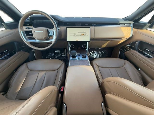 Used 2023 Land Rover Range Rover SE AWD/4WD image 12