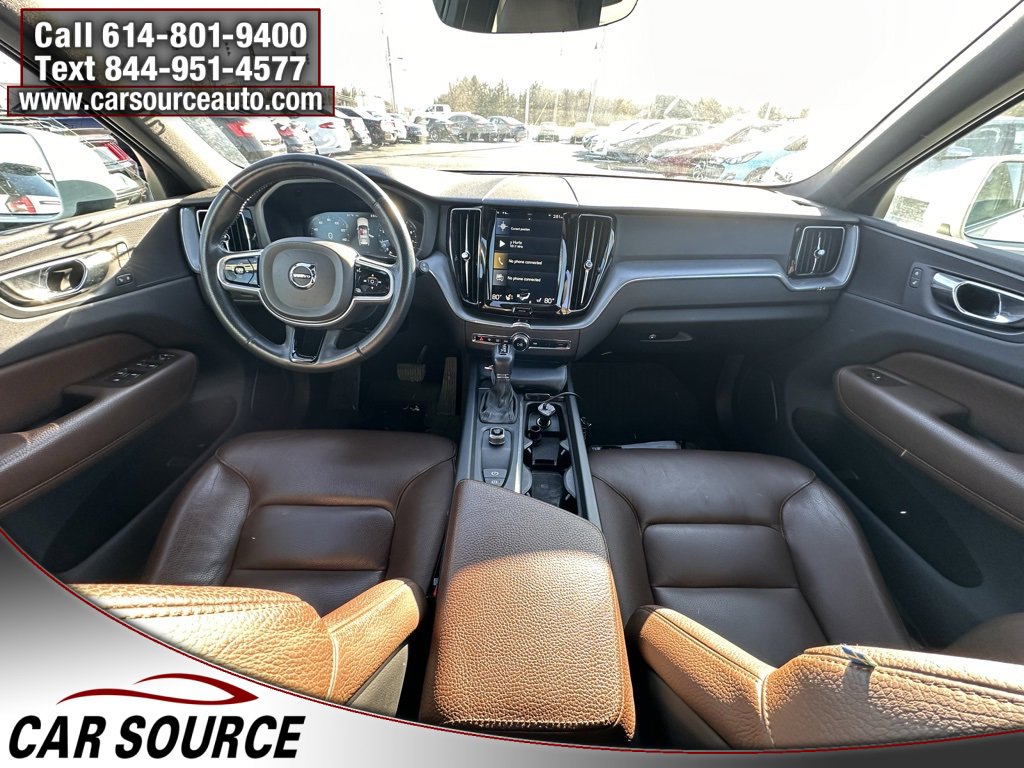 Used 2018 Volvo XC60 T6 Momentum w/ Advanced Package image 15