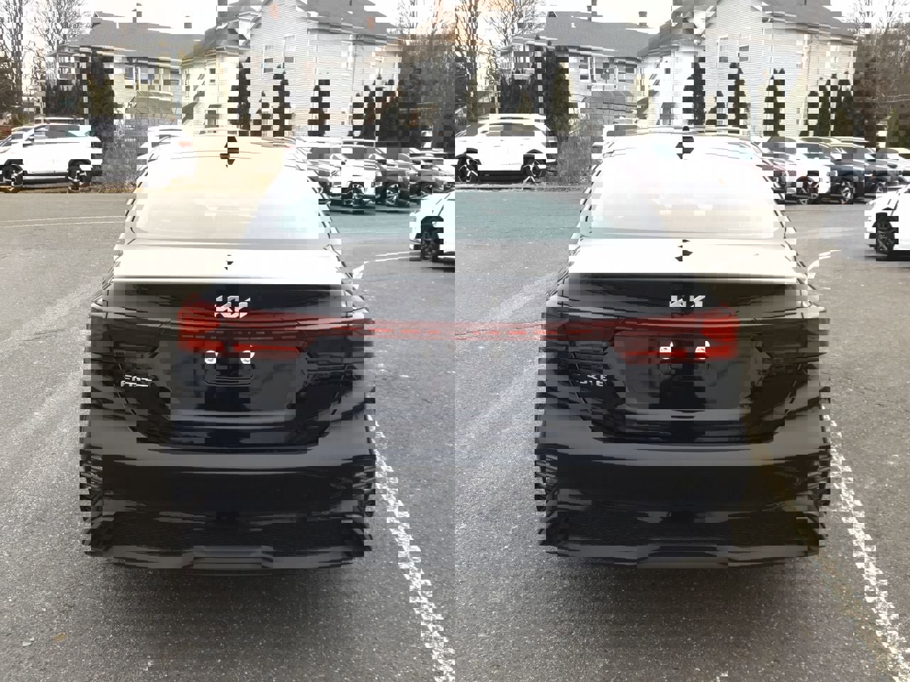 Certified 2023 Kia Forte LXS image 7